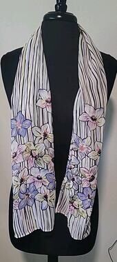 VTG Purple Floral Scarf Boho Cottagecore Romantic